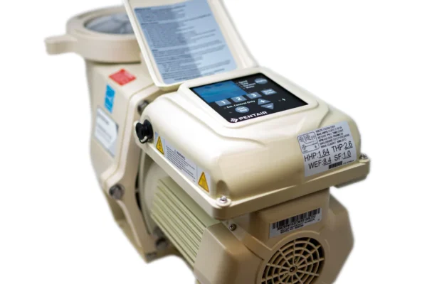 Pentair WhisperFlo VST 2.6 THP Variable Speed Pool Pump | 115-208-230V | EC-011533 - Image 2